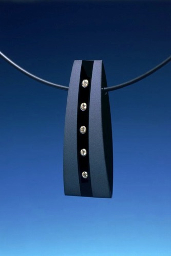 45. Black onyx and Diamond Pendant